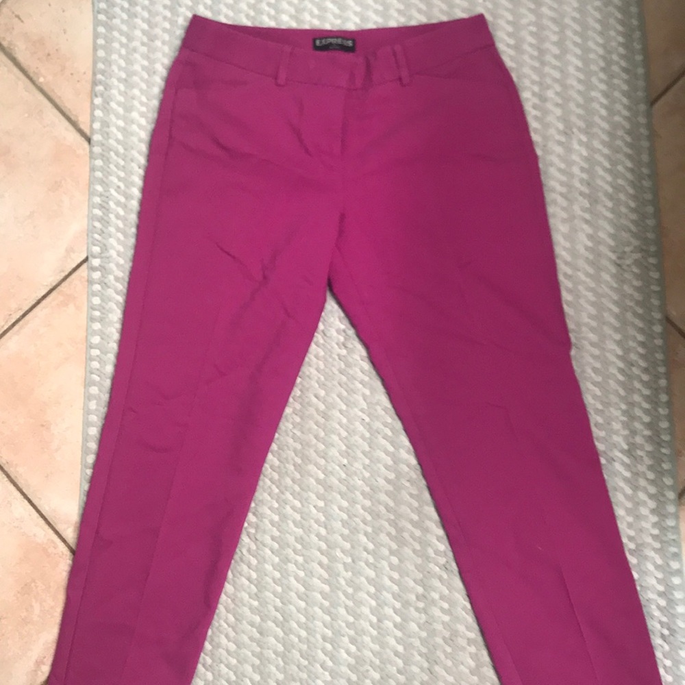 Brand new pink express editors pants like new .